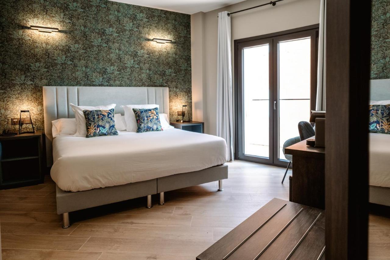 Hotel Gilmar Orellana La Vieja Eksteriør bilde