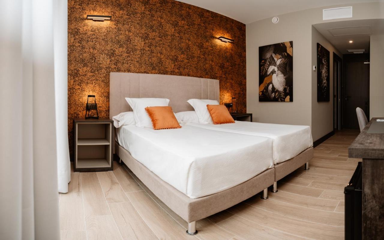Hotel Gilmar Orellana La Vieja Eksteriør bilde